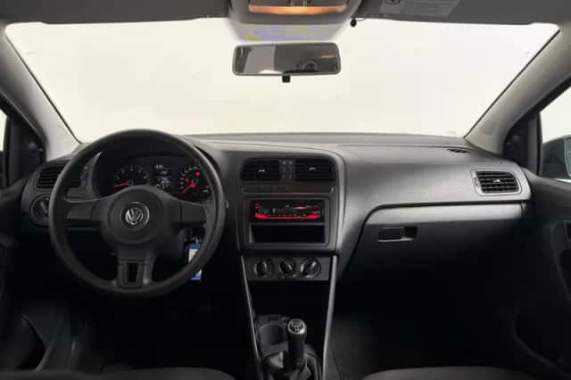 Volkswagen Polo (2009) thumbnail 3