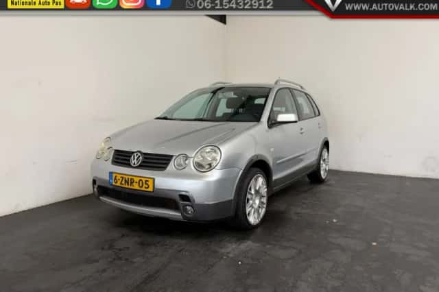 Volkswagen Polo (2004) thumbnail 1
