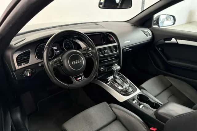 Audi A5 (2013) thumbnail 6