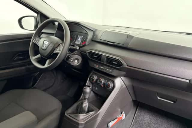 Dacia Sandero (2022) thumbnail 4