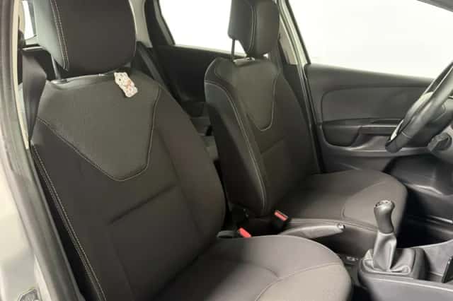 Renault Clio (2014) thumbnail 4
