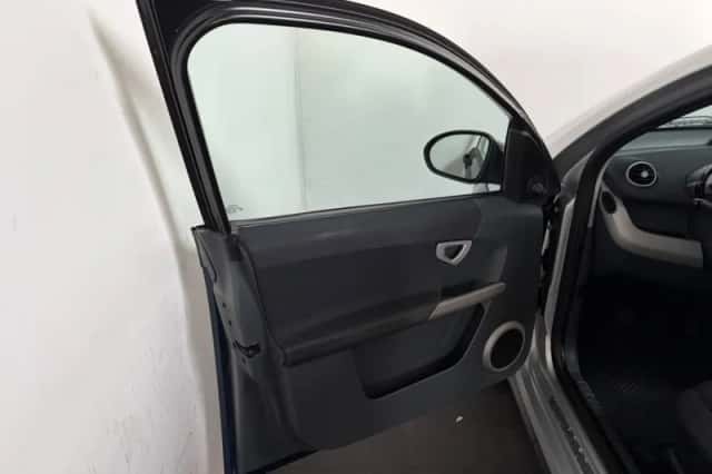Smart ForFour (2005) thumbnail 6