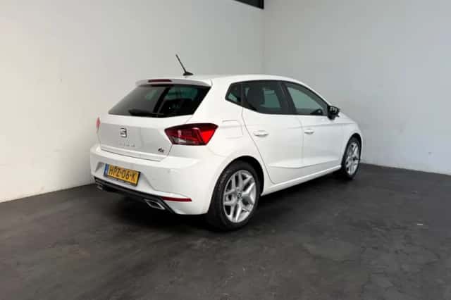 SEAT Ibiza (2020) thumbnail 2