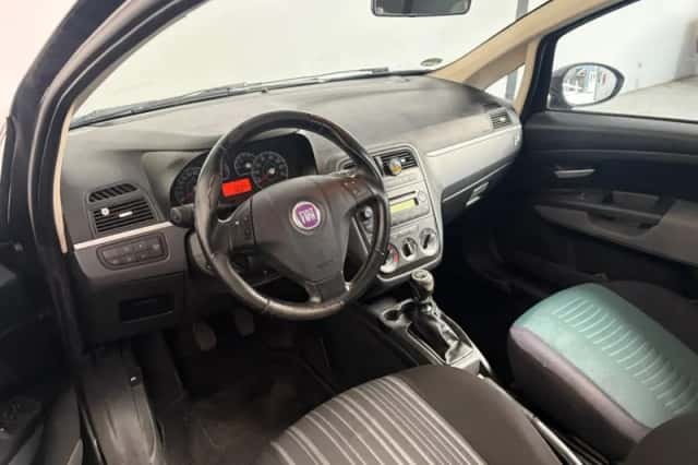 Fiat Grande Punto (2008) thumbnail 5