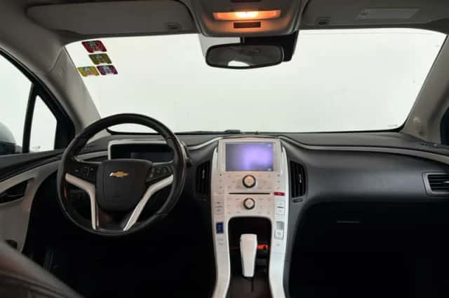 Chevrolet Volt (2013) thumbnail 3