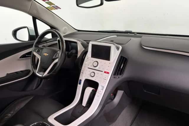 Chevrolet Volt (2013) thumbnail 4