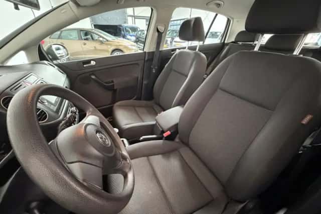 Volkswagen Golf Plus (2011) thumbnail 4