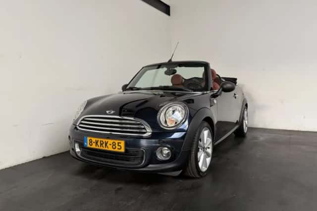 MINI Cabrio (2013) thumbnail 3