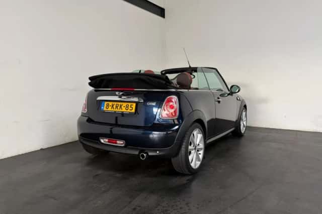 MINI Cabrio (2013) thumbnail 4