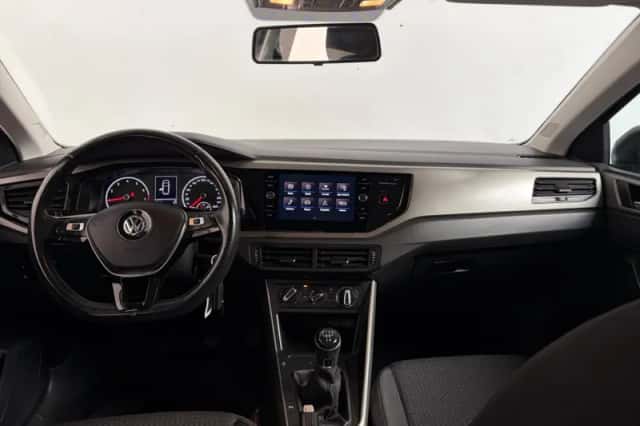 Volkswagen Polo (2021) thumbnail 3