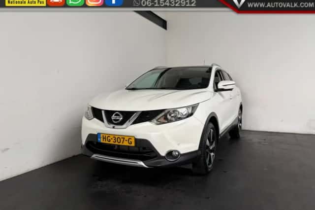 Nissan Qashqai (2015) thumbnail 1
