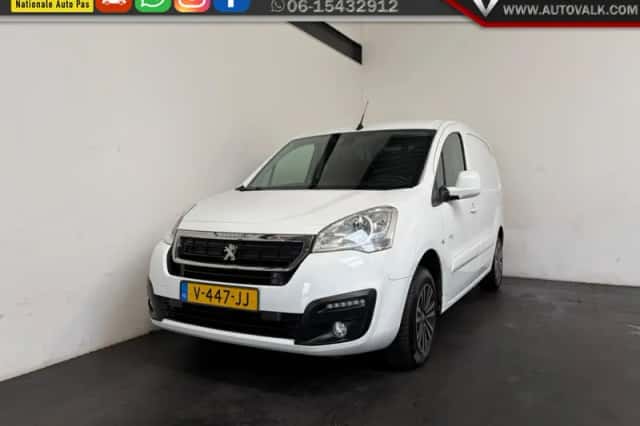 Peugeot Partner (2017) thumbnail 1