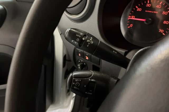 Peugeot Partner (2017) thumbnail 6