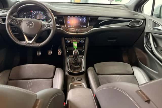 Opel Astra (2021) thumbnail 3