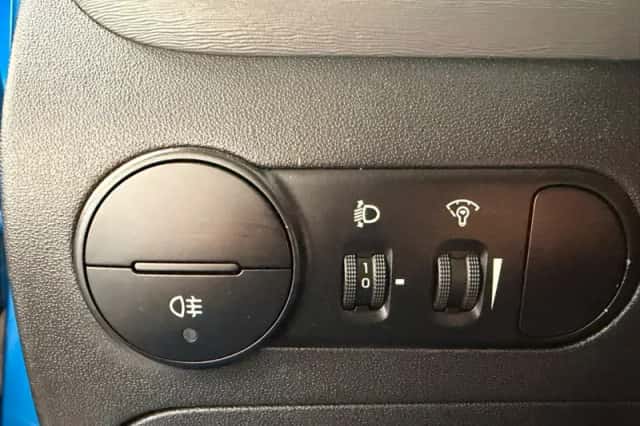 Hyundai i10 (2011) thumbnail 6