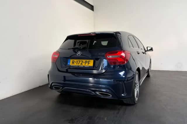 Mercedes-Benz A-Klasse (2017) thumbnail 2