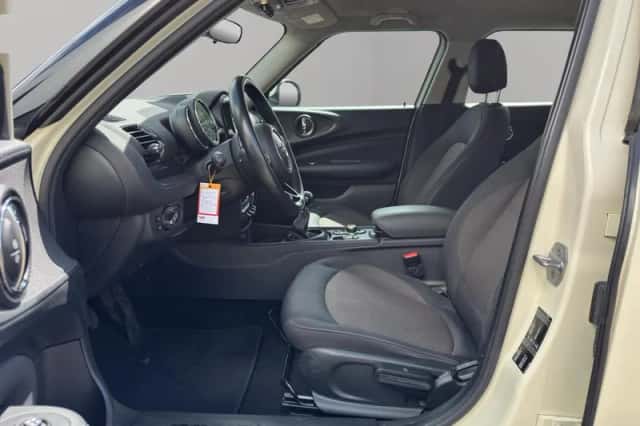 MINI Clubman (2018) thumbnail 4