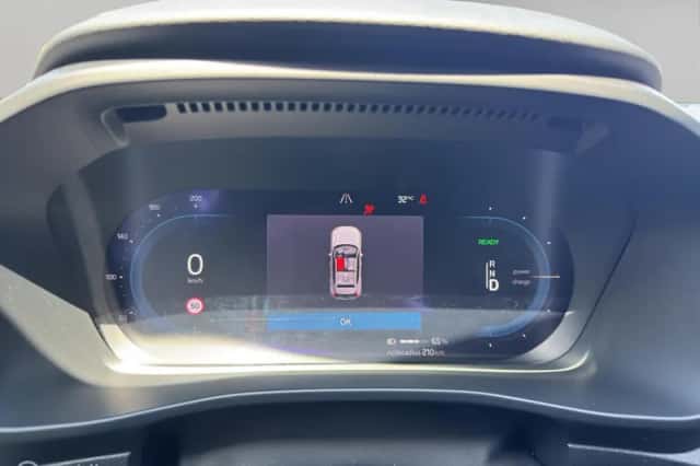 Volvo XC40 (2023) thumbnail 6