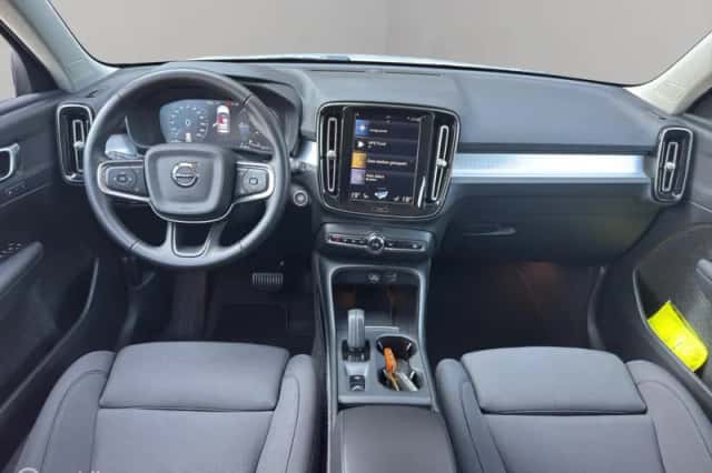 Volvo XC40 (2021) thumbnail 5