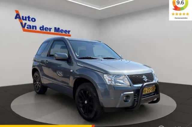 Suzuki Grand Vitara (2008) thumbnail 1