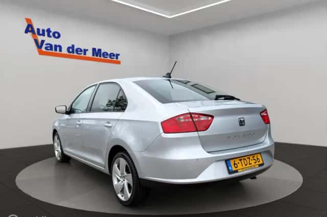 SEAT Toledo (2014) thumbnail 2
