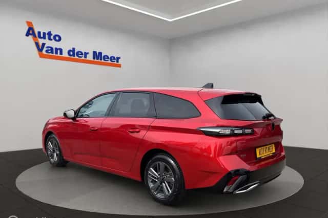 Peugeot 308 (2024) thumbnail 2