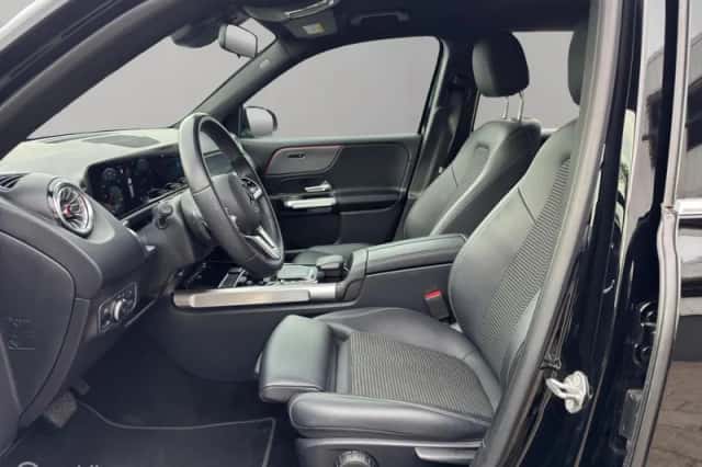 Mercedes-Benz GLB-Klasse (2022) thumbnail 4