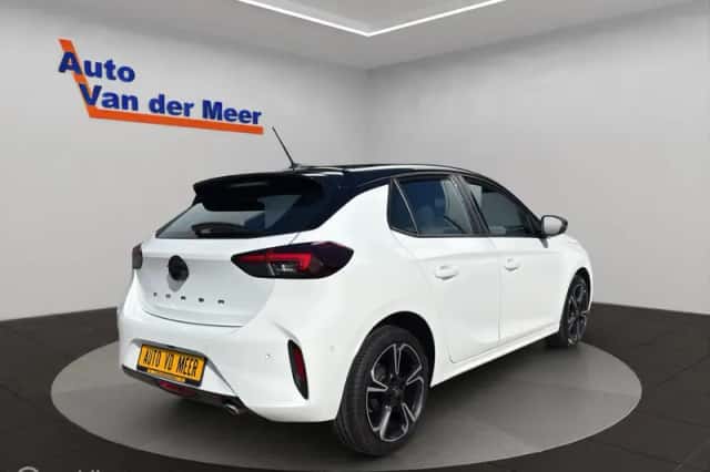 Opel Corsa (2024) thumbnail 3