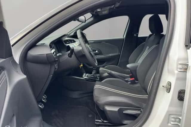 Opel Corsa (2024) thumbnail 4