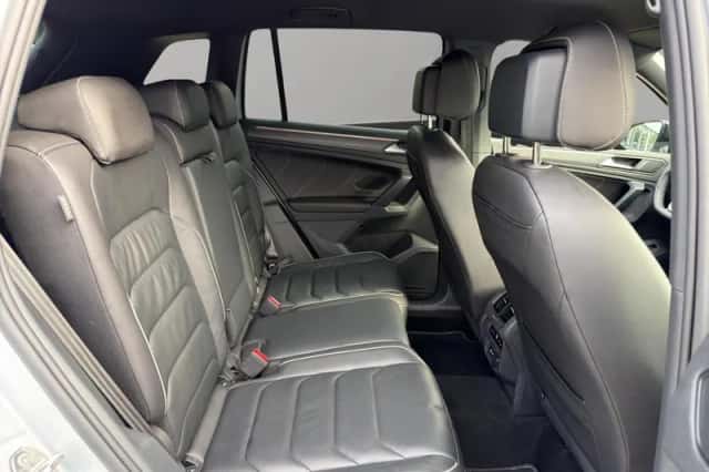Volkswagen Tiguan (2022) thumbnail 6