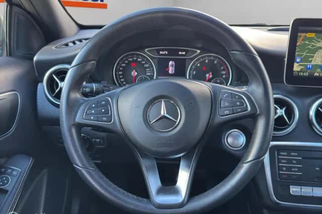 Mercedes-Benz A-Klasse (2017) thumbnail 5
