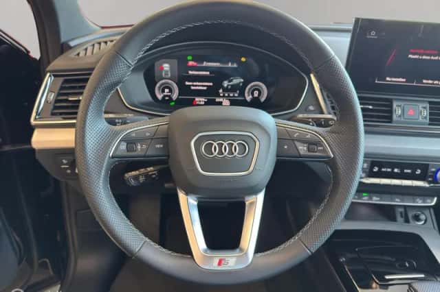 Audi Q5 (2022) thumbnail 6