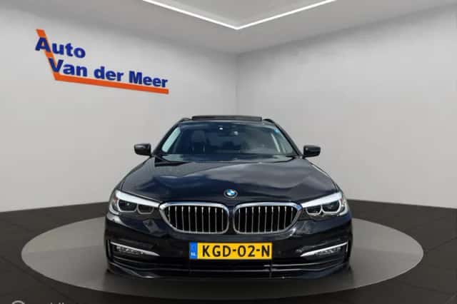 BMW 5-Serie (2018) thumbnail 3