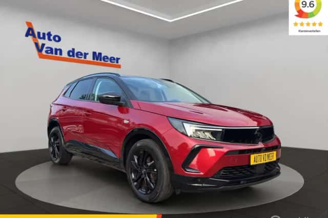 Opel Grandland (2023) thumbnail 1