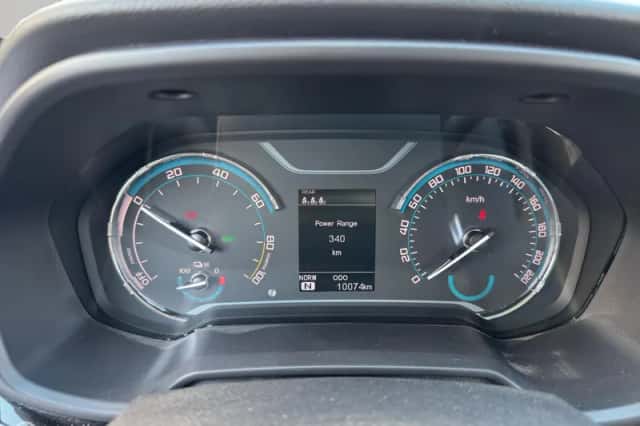 Maxus T90EV (2024) thumbnail 6