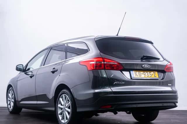 Ford Focus (2016) thumbnail 5