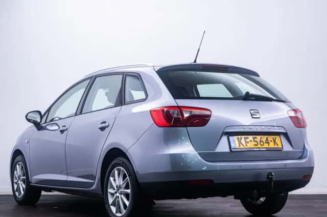 SEAT Ibiza (2016) thumbnail 5