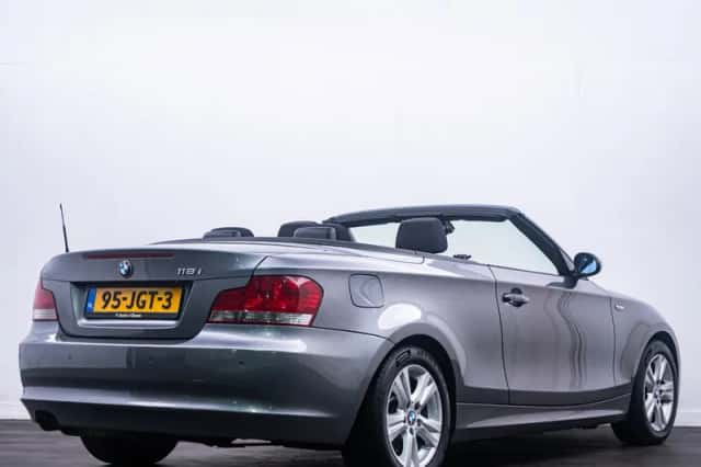 BMW 1-Serie (2009) thumbnail 3