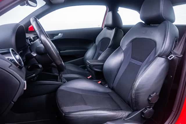Audi A1 (2011) thumbnail 6