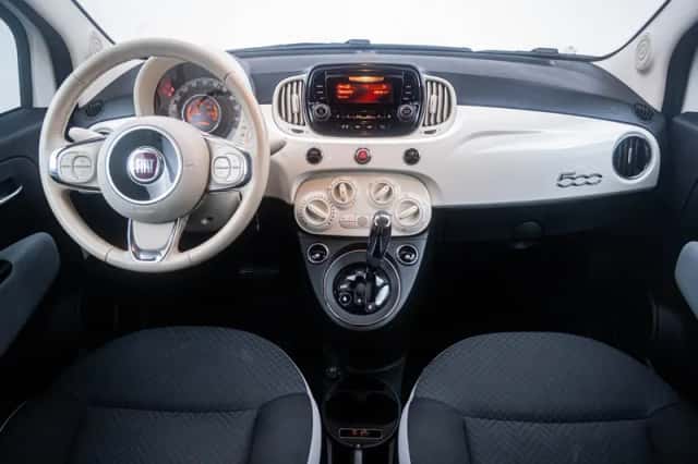 Fiat 500 (2018) thumbnail 2
