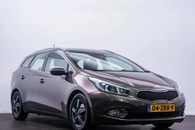 Kia Ceed (2013) thumbnail 4