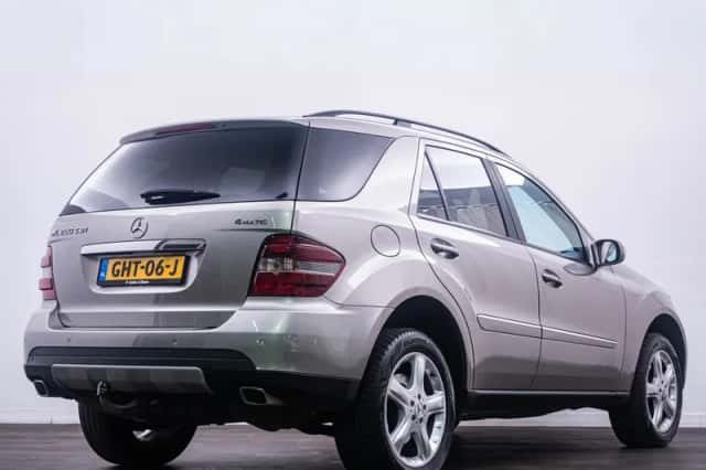 Mercedes-Benz M-Klasse (2007) thumbnail 3
