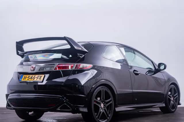 Honda Civic (2007) thumbnail 3