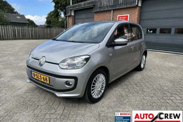 Volkswagen Up! (2013) thumbnail 2