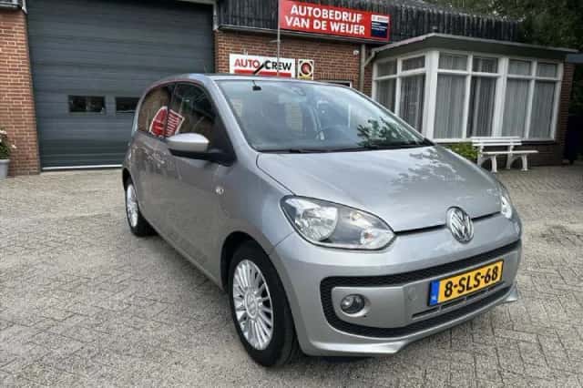 Volkswagen Up! (2013) thumbnail 4