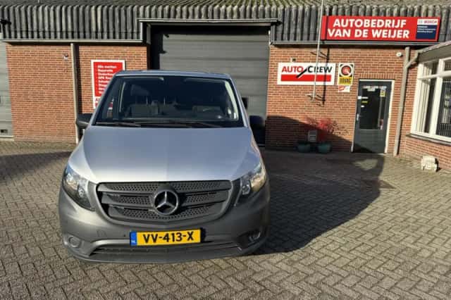 Mercedes-Benz Vito (2016) thumbnail 3