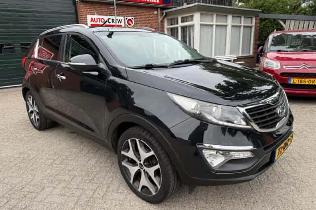 Kia Sportage (2010) thumbnail 4