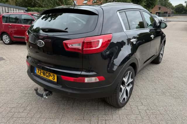 Kia Sportage (2010) thumbnail 6