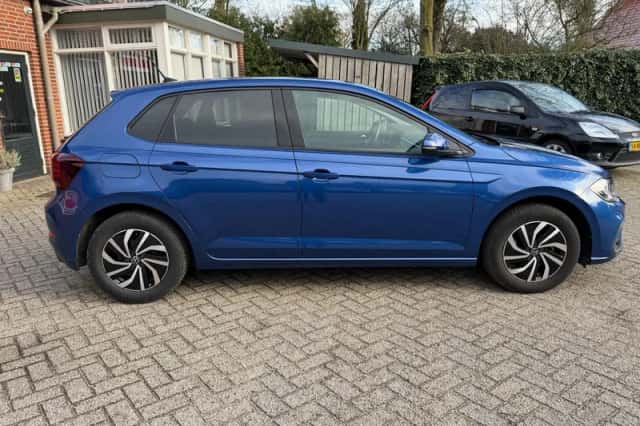 Volkswagen Polo (2023) thumbnail 6