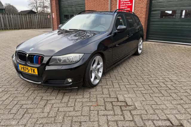 BMW 3-Serie (2009) thumbnail 2